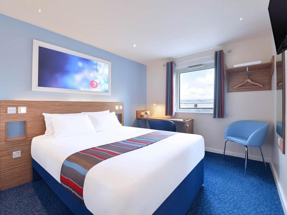 Travelodge London อีลลิง ภายนอก รูปภาพ