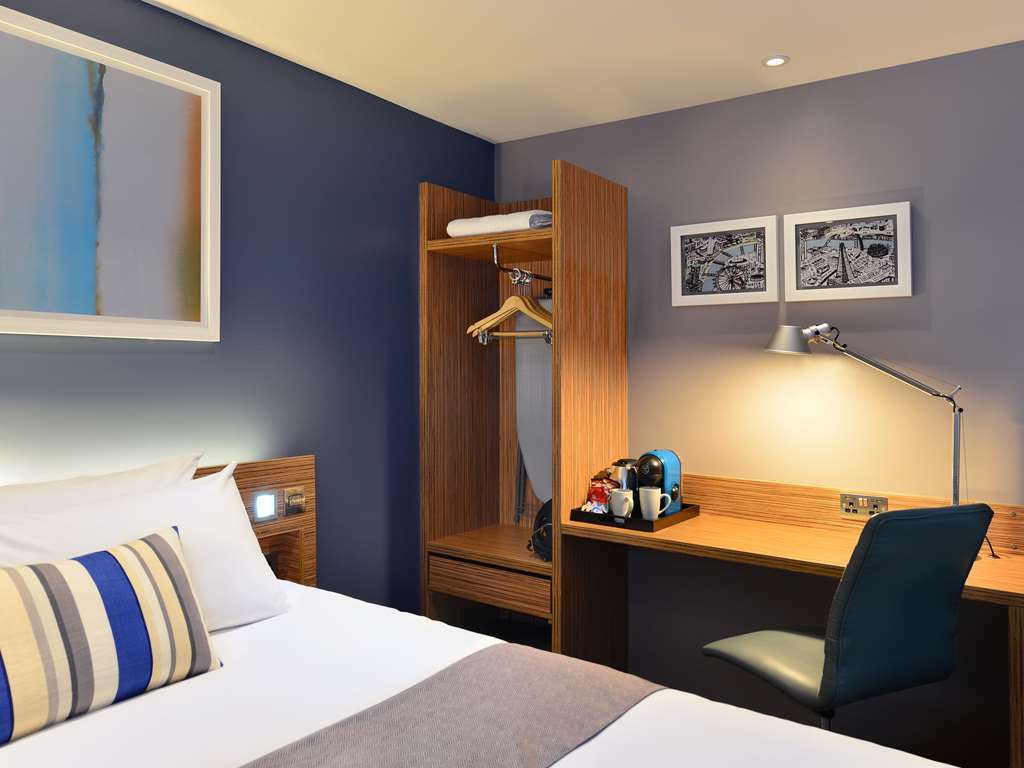 Travelodge London อีลลิง ห้อง รูปภาพ
