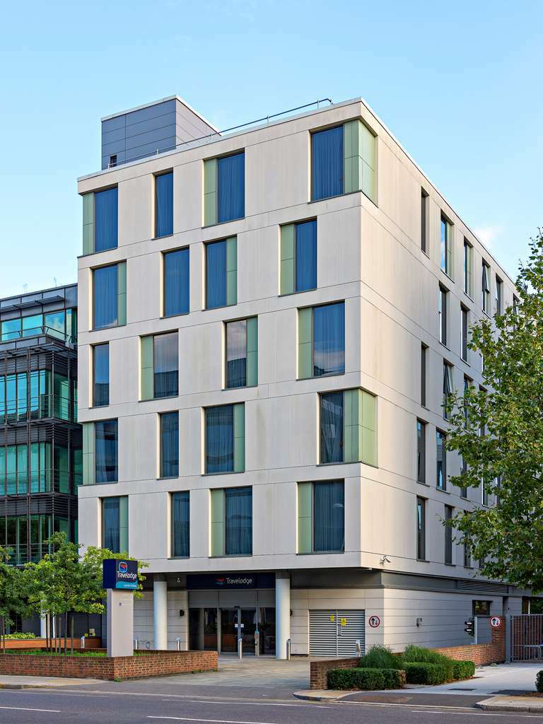 Travelodge London อีลลิง ภายนอก รูปภาพ